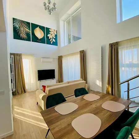 Penthouse View - Granvia Park