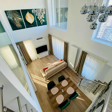 Penthouse View - Granvia Park